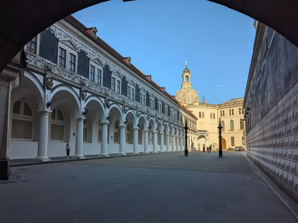 The Stallhof arcade running down the courtyard