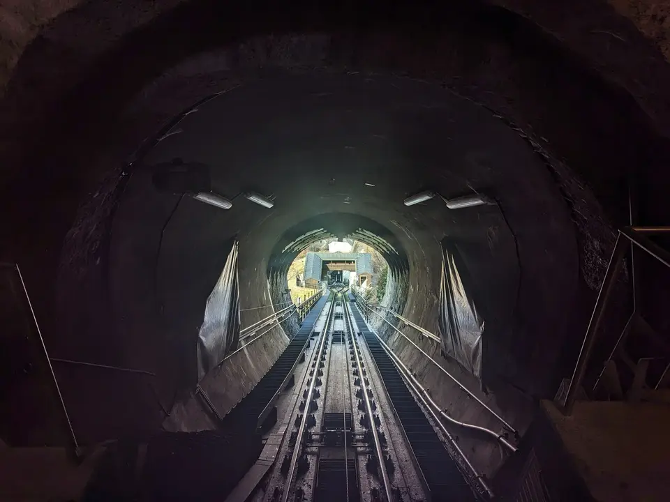 The funicular tunnel up to the fortress